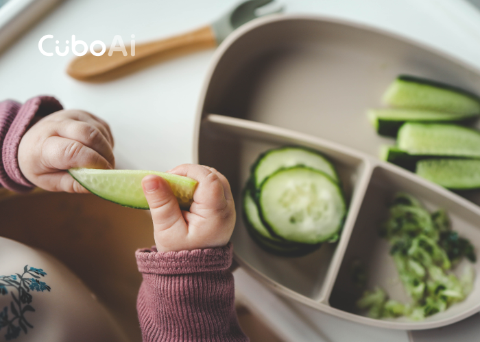 赤ちゃんの育児トレンド：赤ちゃん主導の離乳（BLW）の完全ガイド